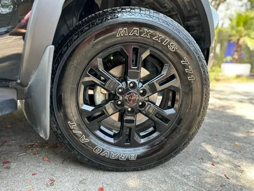 Nissan Frontier 2.5 Pro-4X Dc 4X4 Ta