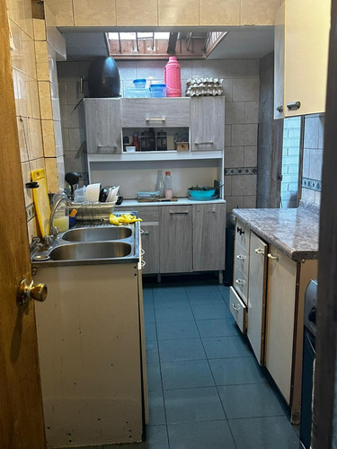 Casa En Venta En Los Ministros, Barrio Las Rosas. Maipú