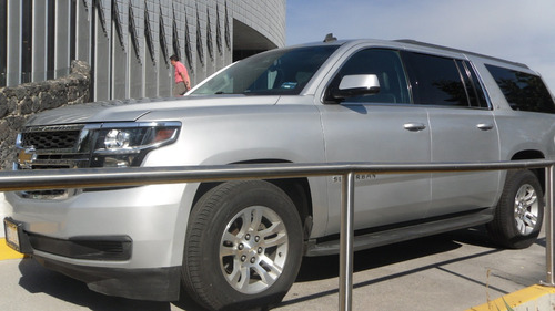 Chevrolet Suburban 5.4 Lt Piel Cubo At