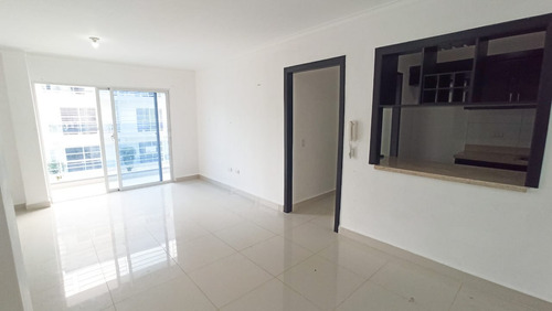 Apartamento En Segundo Piso En Alquiler Autopista San Isidro