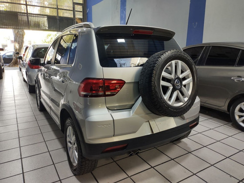 Volkswagen Crossfox Highline Msi 16v 2015 Nueva