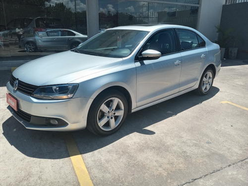 Volkswagen Vento 2.5 170 Hp Luxury Tript 2013