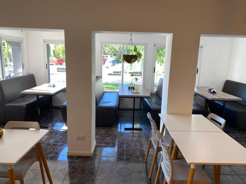 S. De Los Padres-mdp-edificio Comer-c/locales En Pb-hotel En 1°piso-800m2 Cub-exc Punto Comercial