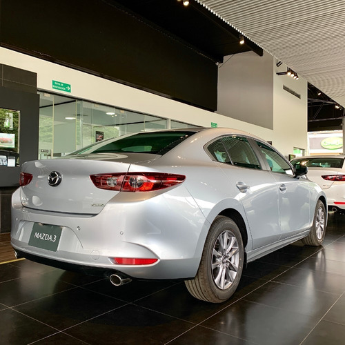 Imagen 4 de 13 de Mazda 3 2.0 Touring At | 2023