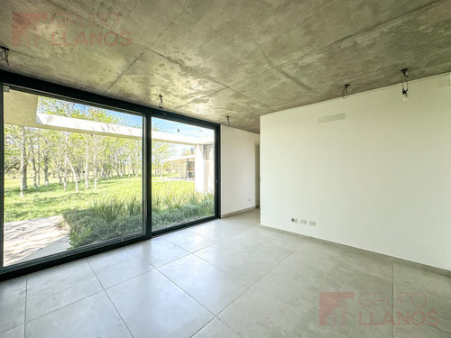Venta De Casa A Estrenar Con 3 Dormitorios Con Vista Al Golf En Everlinks