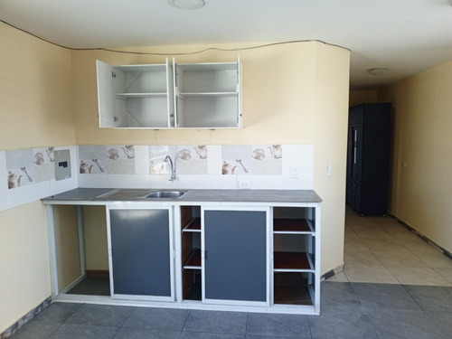 Departamento En Alquiler - Quito Norte | 2 Habitaciones, Amplio Y Luminoso