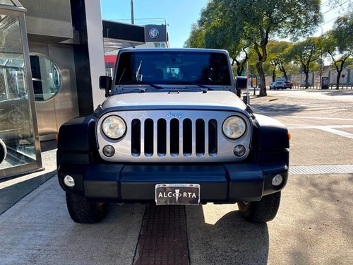 Imagen 4 de 12 de Jeep Wrangler 3.6 Sport 284hp Mtx