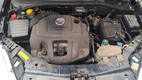 Imagem 2 de 12 de Sucata De Fiat Linea Linea 1.9 Peças Sedan 1.9 Sucata