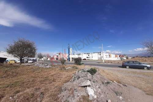Venta De Terreno Siete Mil Metros Cuadrados Con Uso De Suelo Mixto Ideal Para Desarrolladores E I...