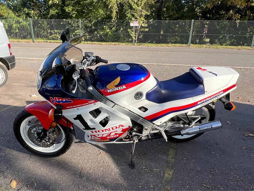 Imagen 22 de 25 de Honda Vfr 750 F 1986 V4. Original