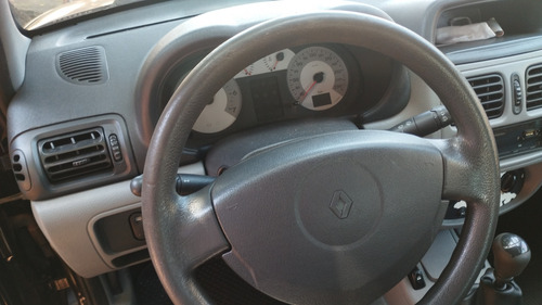 Renault Clio 1.0 16v Campus Hi-flex 3p