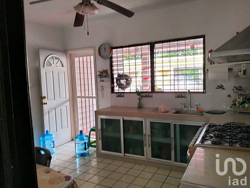 Venta Casa 4 Ambientes Manuel Avila Camacho