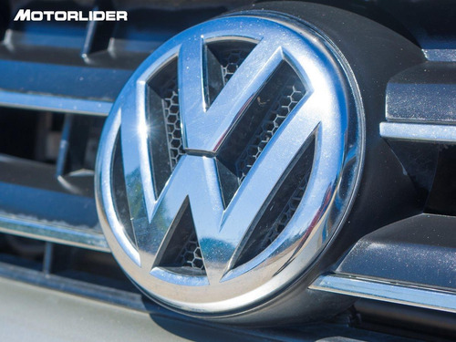 Imagen 19 de 25 de Volkswagen Amarok Highline At 4x4 Tdi| Permuta / Financia