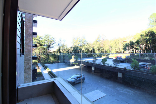 Departamento Con Vista Al Lago En Pucón