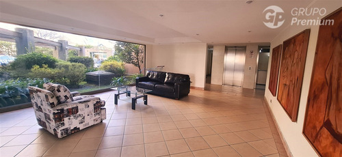 Departamento En Venta De 1 Dorm. En Concepción