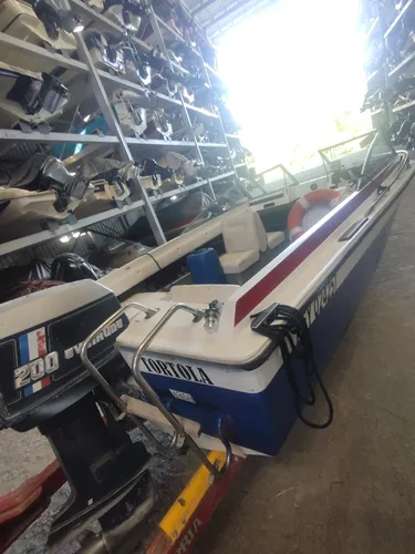 Lancha Bermuda La Cruz Con Motor Evinrude 200 Hp