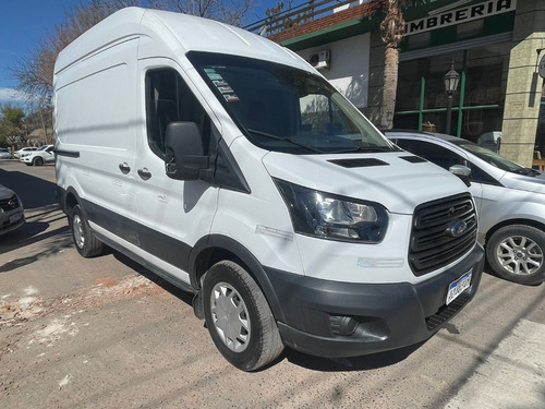 Ford Transit 2.2 Furgon Mediano 350m