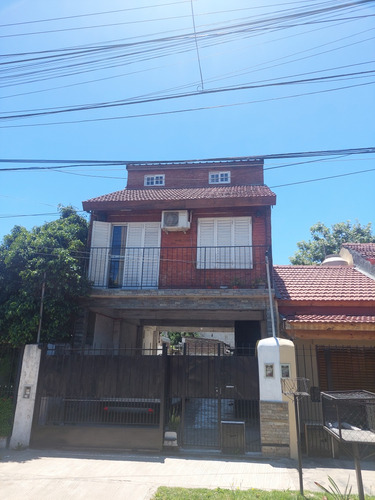 Casa De 2 Pisos A 7 Cuadrs Del Centro De Jose C Paz