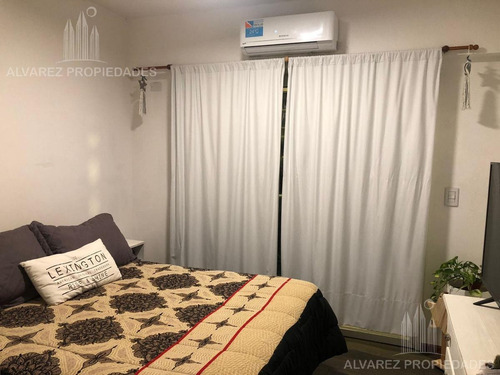 Imagen 3 de 8 de Departamento 2 Ambientes Venta Villa Luro Permuta
