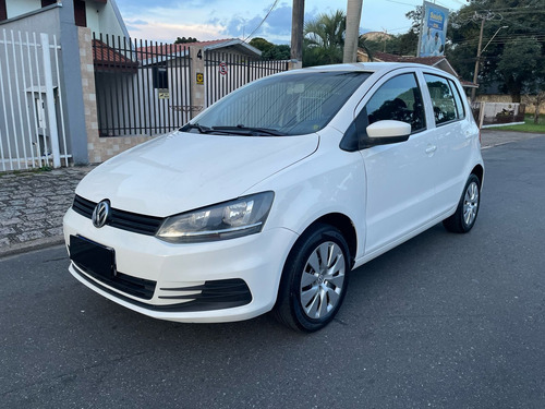 Volkswagen Fox 1.0 Trendline Total Flex 5p