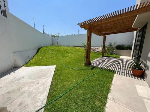 Venta De Casa En Queretaro