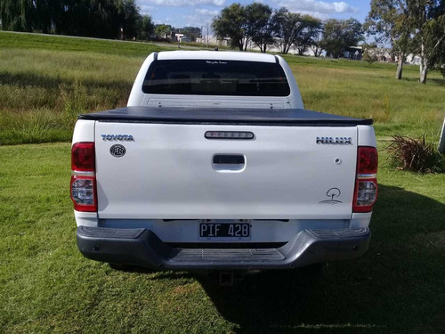 Toyota Hilux 2.5 Cd Dx Pack 120cv 4x4 - C3 2015