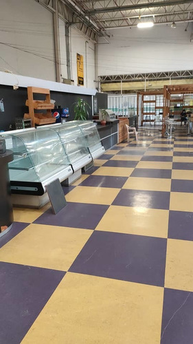 Imagen 4 de 8 de Locales 50 Mts En Alquiler Rattan Plaza