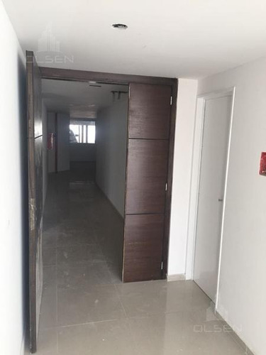 Imagen 4 de 6 de Oficina En Venta-amplia Y Luminosa -excelente Ubicación - Amenitis.
