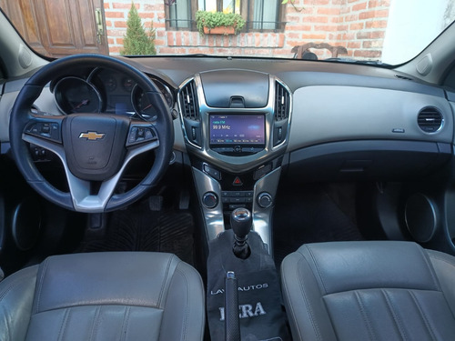 Chevrolet Cruze 1.8 Ltz Mt 141cv