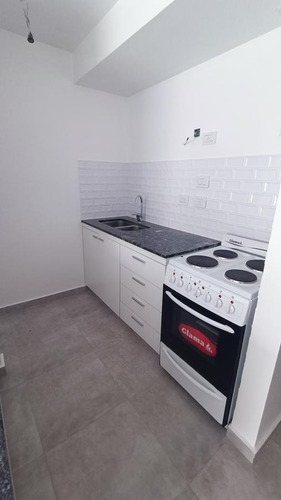 Imagen 7 de 10 de Venta Estrenar Mono Ambiente Amplio - 61 E/ 1 Y 2 - La Plata
