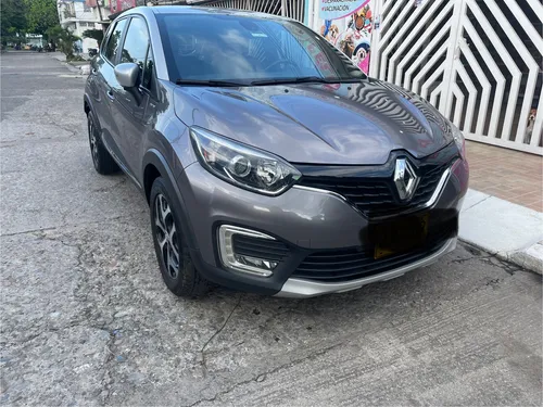 Renault Captur 2.0 Bose Automática