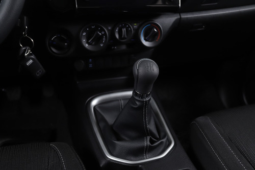 Toyota Hilux 2.4 Cd Sr 150cv 4x2