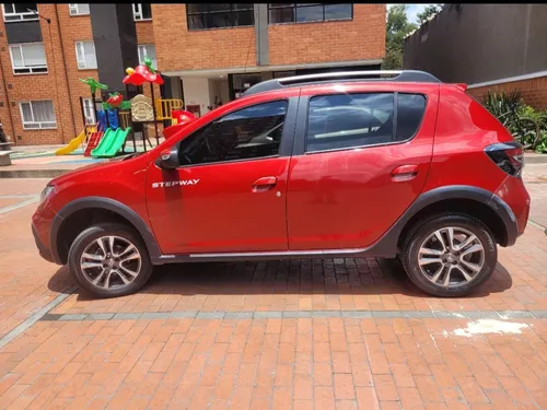Renault Stepway 1.6 Dynamique / Intens Automática