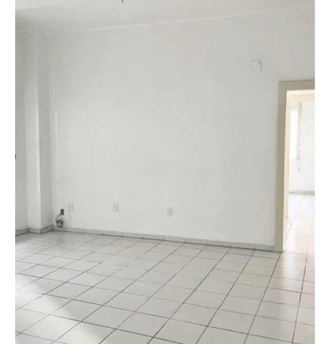 Sala Comercial Com Banheiro E Copa