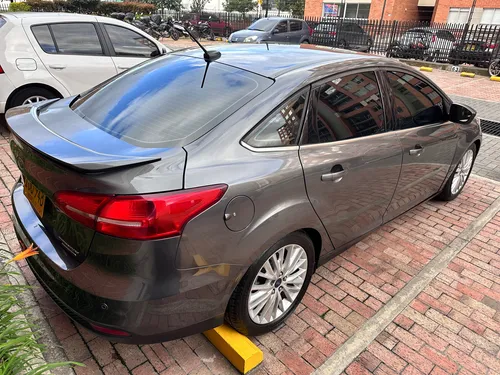 Ford Focus 2.0 Titanium