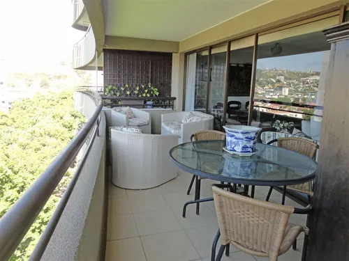 Departamento En Venta De 4 Dorm. En Viña Del Mar