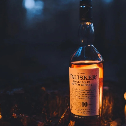 Imagen 4 de 10 de Whisky Talisker 10 Años 750ml + 2 Vasos Spiegelau De Cristal