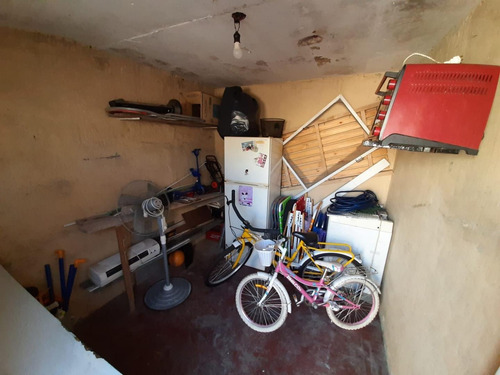 Imagen 11 de 19 de Casa De 3 Dormitorios - Barrio Triángulo