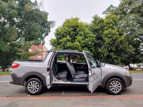 Fiat Strada 1.4 Hard Working Cab. Dupla Flex 3p