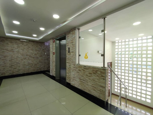 Alquiler Edificio / Local Comercial Las Mercedes