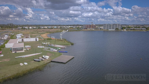 Terreno Al Lago, Barrio Amarras, Puertos / Escobar