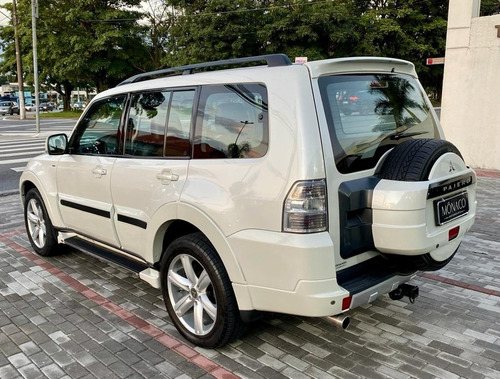 Imagem 3 de 8 de Pajero Full Hpe 3.2 Turbo Diesel 4x4 Aut - Mônaco Automóveis
