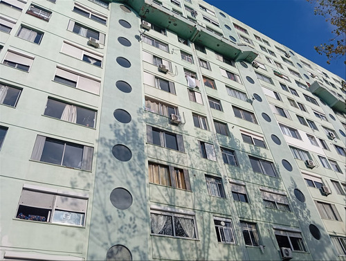 Se Vende Con Renta Dos Dorm. Súper Luminoso En Malvín Alto