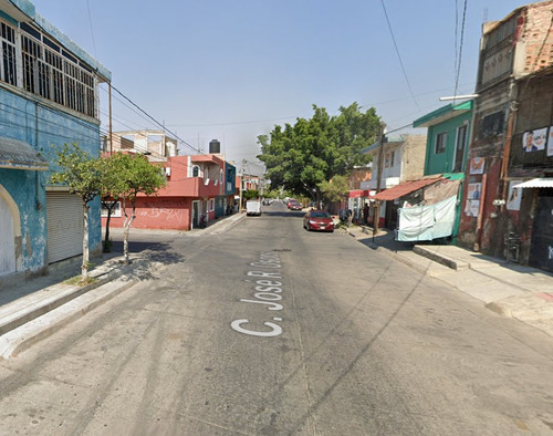 Casa De Oportunidad En Jose R Osorio Num 4316, Lte 34, Mza 228, Zona 1, Col. Insurgentes Ex Ejido Tetlan Ii, Cp. 44820,guadalajara,jalisco