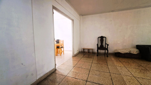 Ph Al Frente 2 Piso Ideal Para 2 Familias.