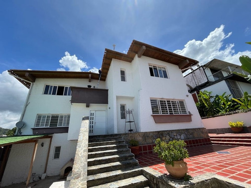 Imagen 3 de 30 de Se Vende Casa Actualizada 500 M2 5h/7b/3p La Boyera