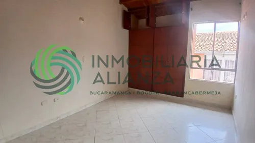 Casa En Arriendo En Paraguitas. Cod A16528