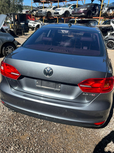 Vw Jetta 2.0 Tsi Aut. Gasolina 2014 211cvs - Solicite Peças