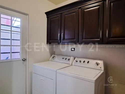 Casa Amueblada En Renta En Fraccionamiento Las Aldabas Chihuahua, Chih.