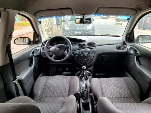 Ford Focus 1.6 Ambiente